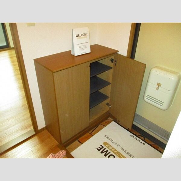 トリニシティ　壱番館102号室 シューズBOX