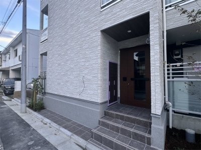 リブリ・Espoir六番館 エントランス