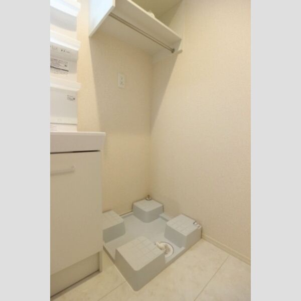 DiaResto205号室 室内洗濯機置場