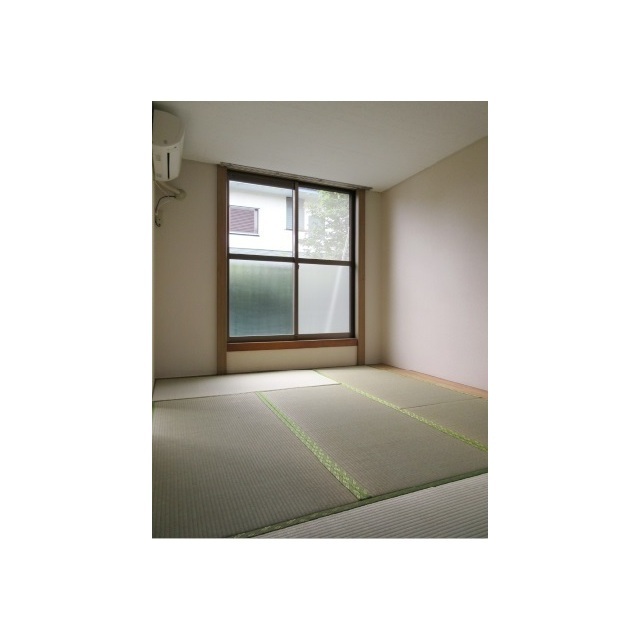 グランドール大和102号室 内観