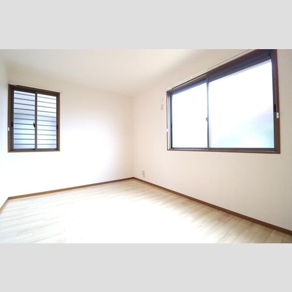 ベルテ　B101号室 洋室