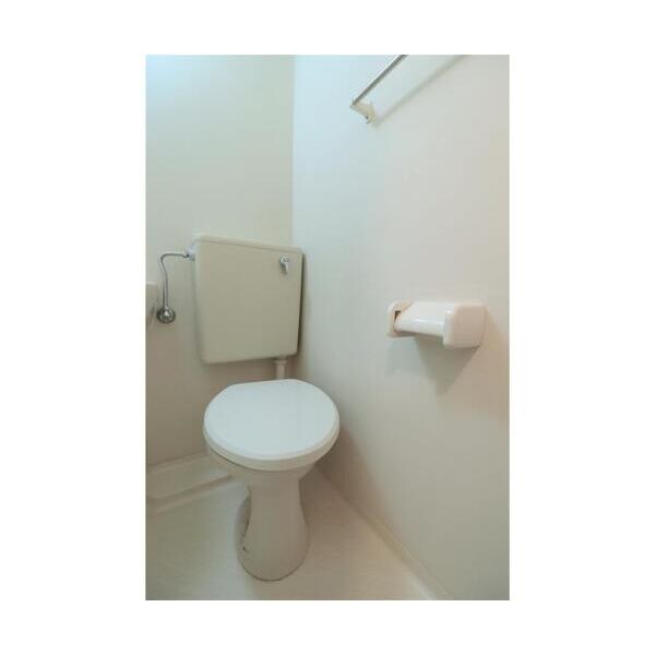 メゾン・ド・調布101号室 同建物別部屋の参考画像