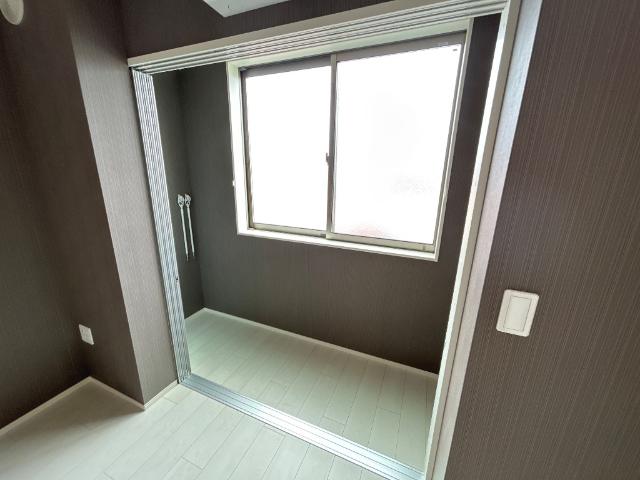 ラ・レーヌ・８０（ｌａ　ｒｅｉｎｅ８０） インナーテラス