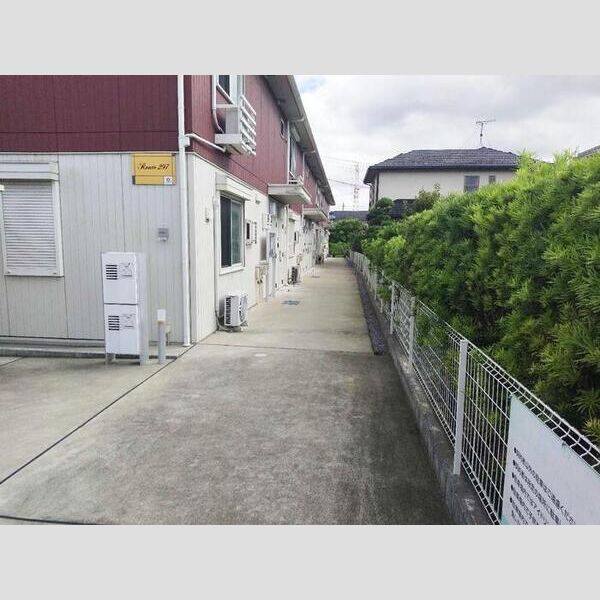 Route297 エントランス