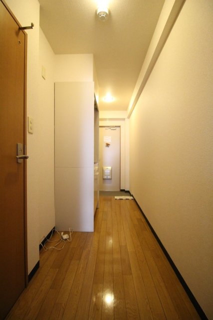 指扇駅前プラザ1階 玄関