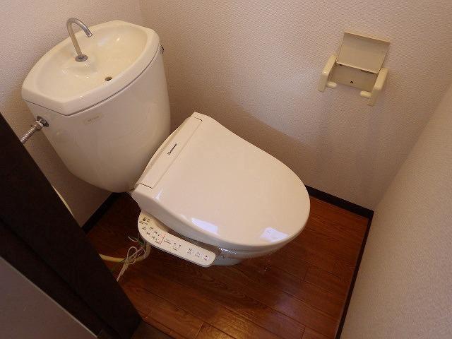 ツインシャトーAB トイレ