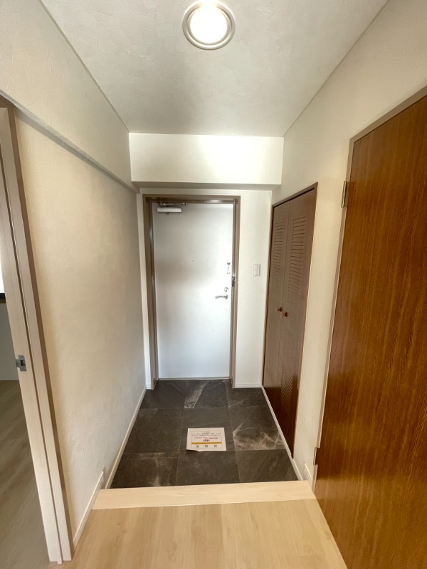 TraValore淵野辺4階 玄関