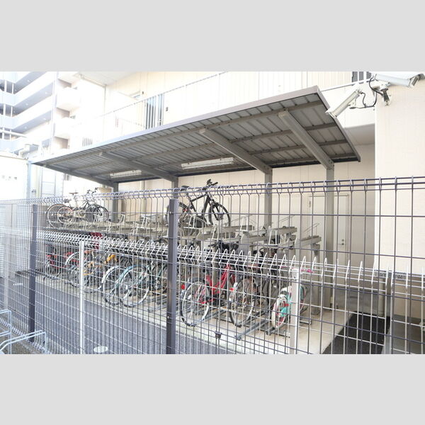 ハック北戸田クレシア403号室 駐輪場
