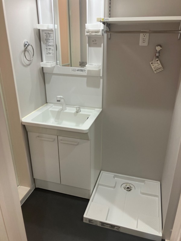 Ｒ－ＢＡＳＥ2階 洗面