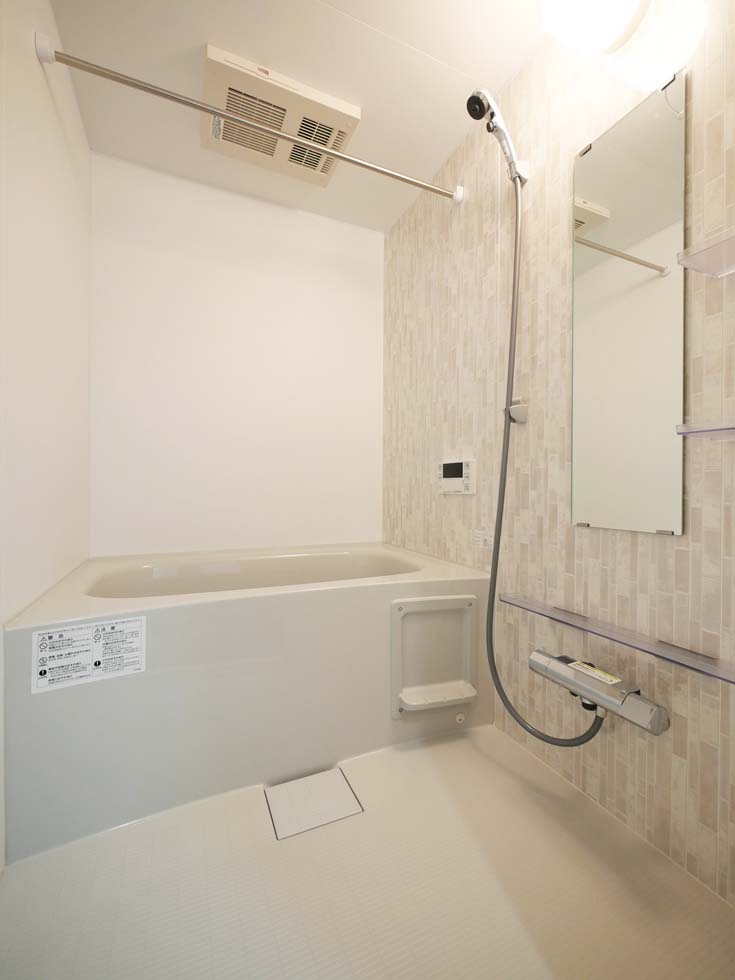 Chataigne　Foret　Otemachi 内観