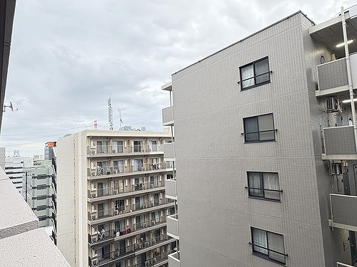 ライオンズステーションプラザ西船橋11階 バルコニーからの眺望　※2025年10月撮影