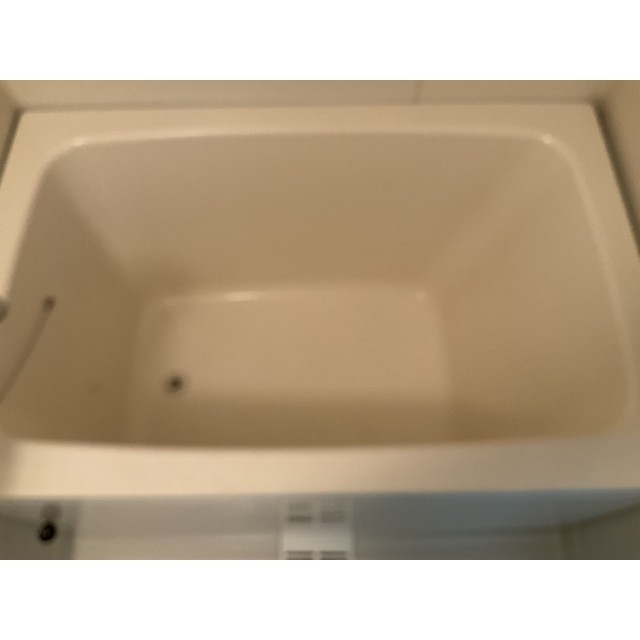 グランデュール瀬戸岡202号室 お風呂