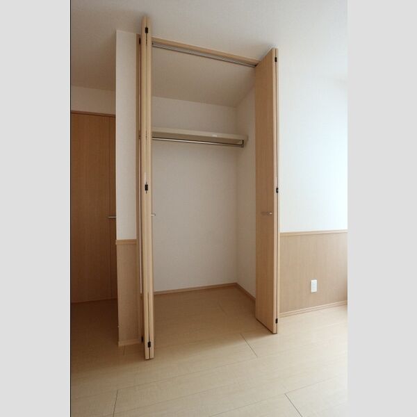 フォリウムー　A クローゼット