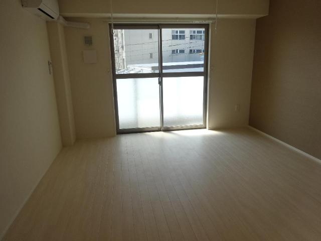 パーチェ・ＧＡＲＤＥＮ　Ⅱ 洋室９．５帖