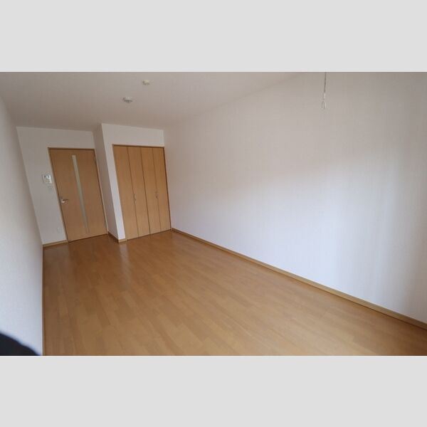 アインス水元 洋室　約8.7帖