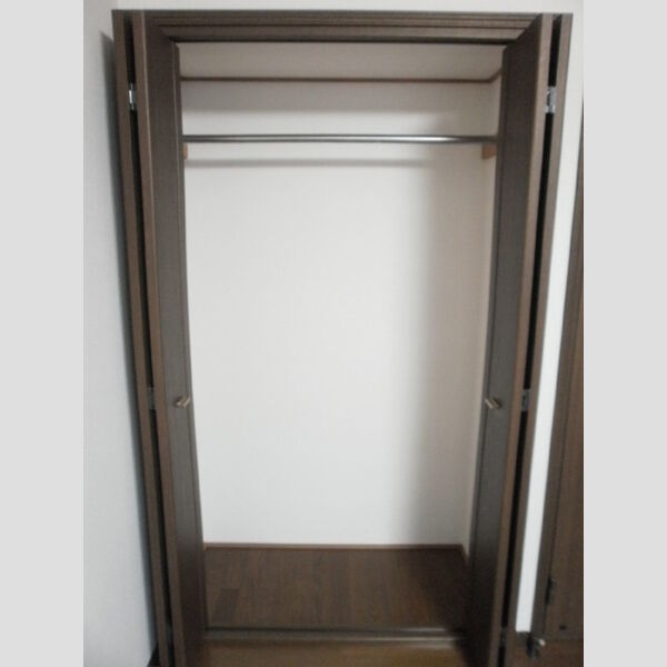 ガーデンハイツ103号室 クローゼット