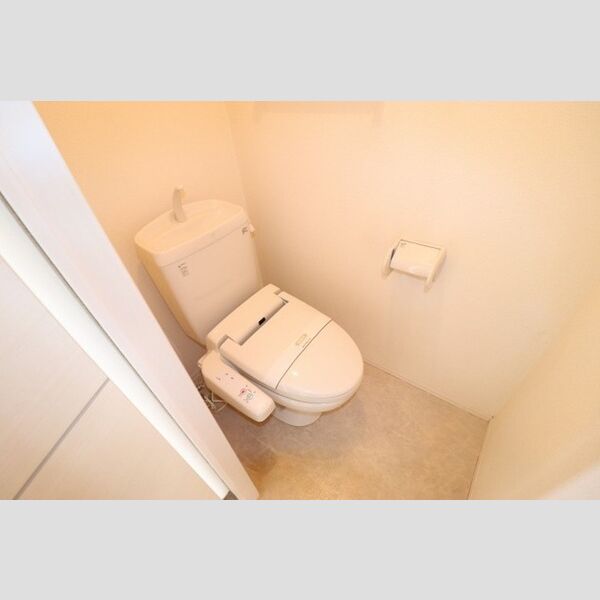 スプリング・S トイレ　温水洗浄暖房便座