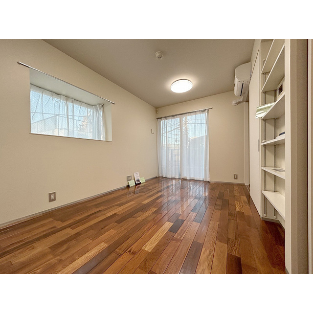 ヒルズ柿の木坂 LDK8帖