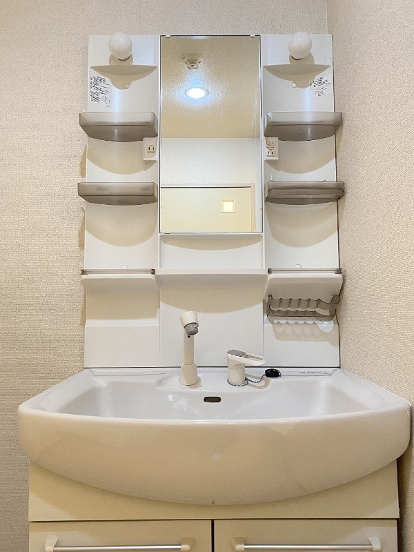 ハイツエーデルワイスⅢ 洗面