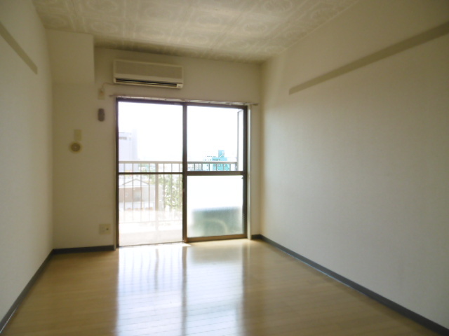 パティオ0505号室 居室1