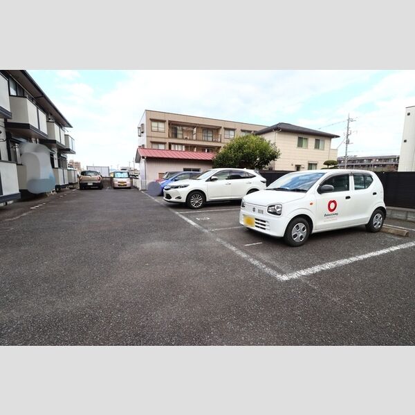 クレール　Ⅱ203号室 駐車場
