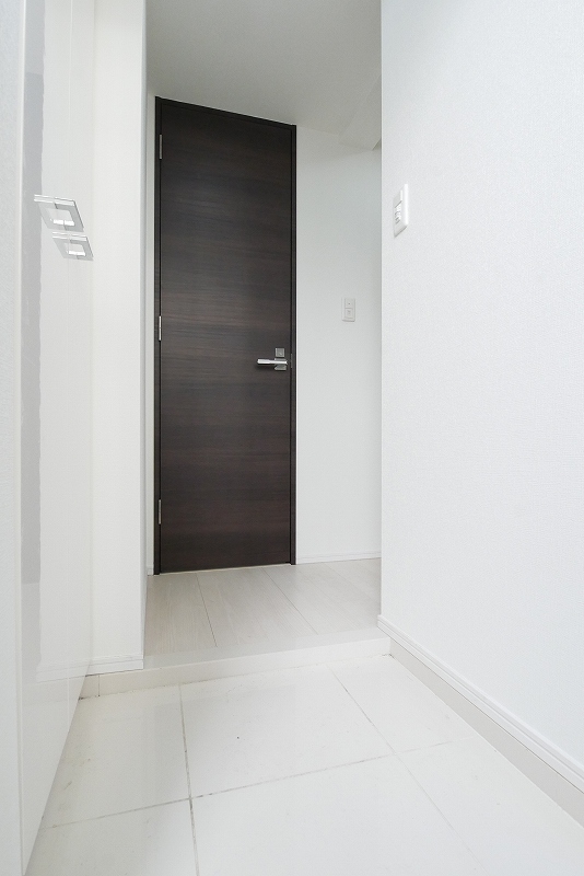 ＰＲＥＭＩＵＭ　ＣＵＢＥ都立大学#mo1階 内観