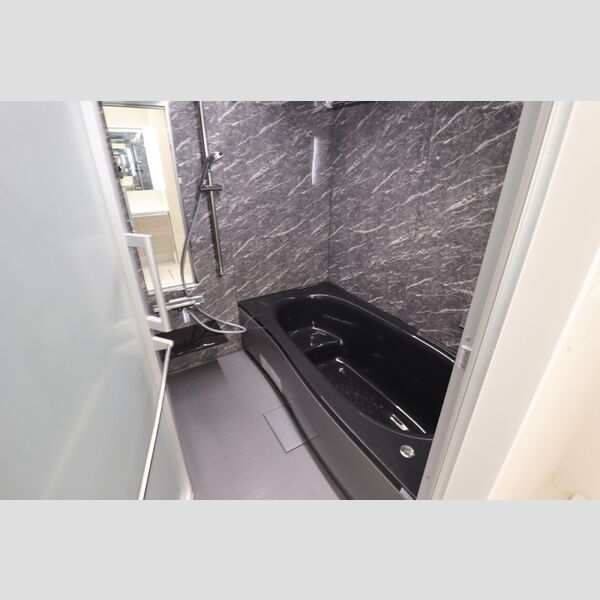 Resi NOIR(レジノワール)202号室 追い焚き給湯機能付き浴室