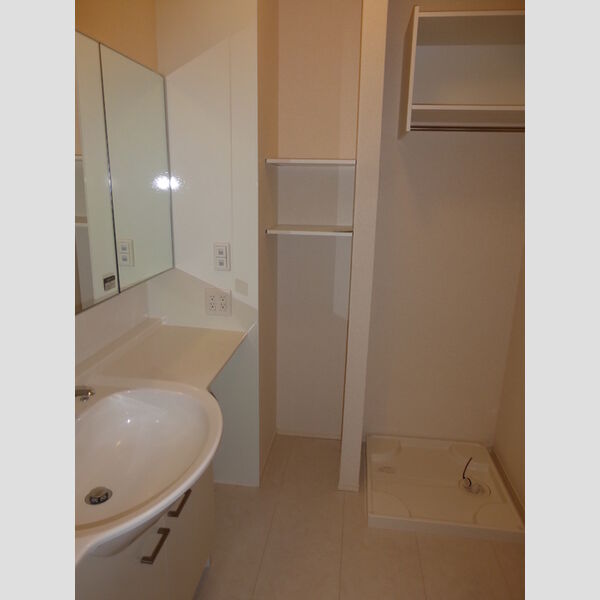 スプルース 洗面室