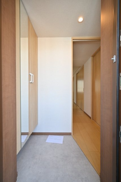 ＣＥＮＴＲＡＬ　ＧＡＲＤＥＮ　ＲＥＳＩＤＥＮＣＥ　ＴＯＫＹＯ 玄関