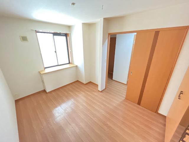 ジラフ２０１０ 洋室