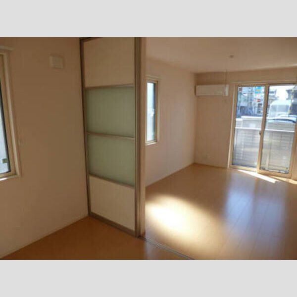 グレイス坂戸 105LD・洋室