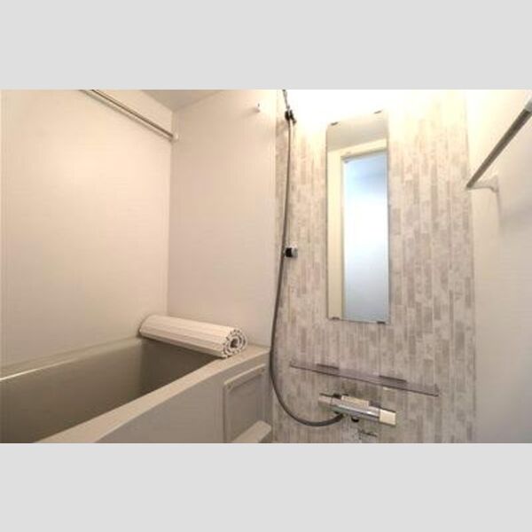 Skey residence塚越(スカイエレジデンスツカゴシ)401号室 お風呂