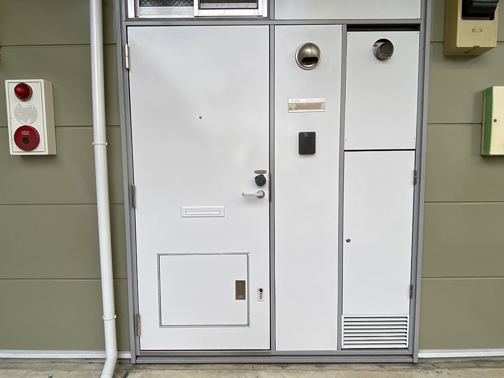 レオパレスピュア 外観