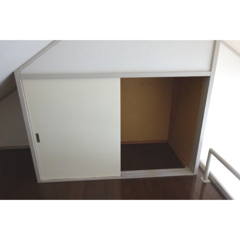 サットンプレイススズキ2階 ※別部屋写真参照