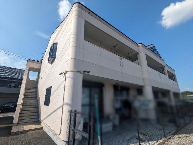 イル・プティット203号室 外観写真（昼）