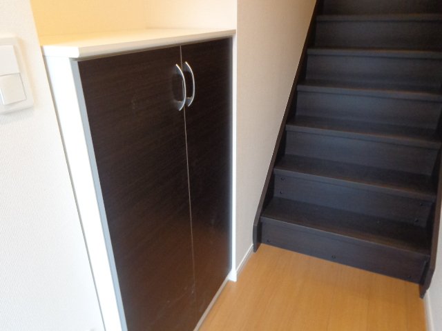 ベリタ202号室 玄関