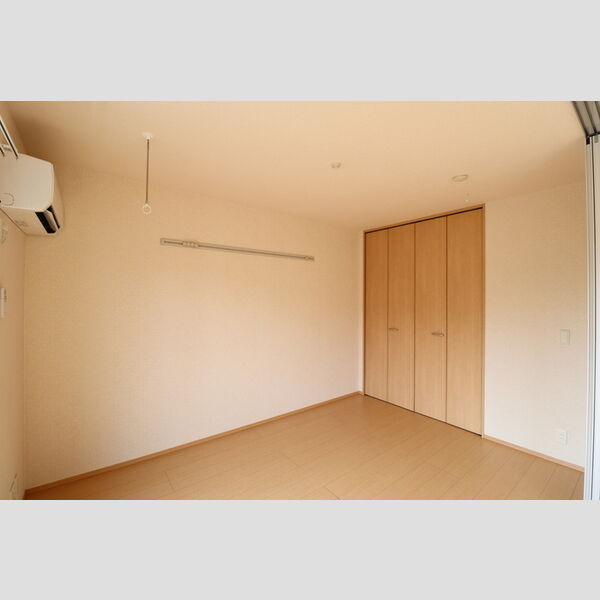 シャインハイツ203号室 洋室