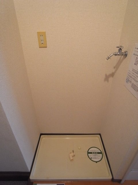 アーバンヒルズ浅草第二 室内洗濯機置場