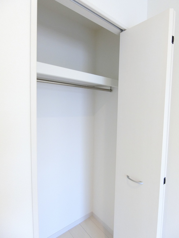 リブリ・シンシア2階 収納