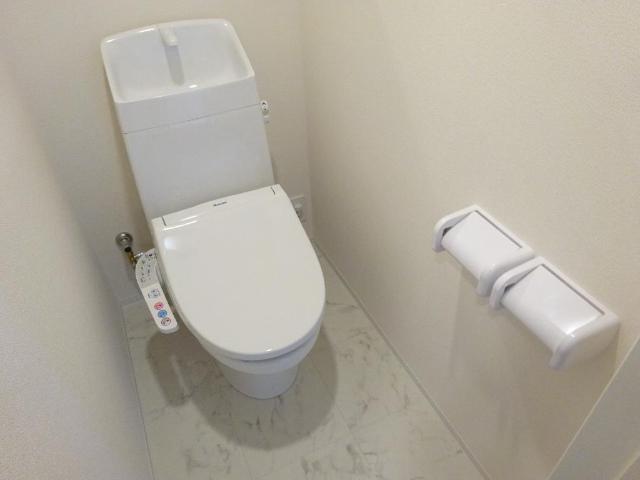 ニューリバーサイド シャワー付トイレ