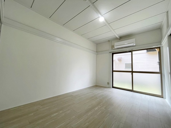 新葉ラピス北小金 リビング