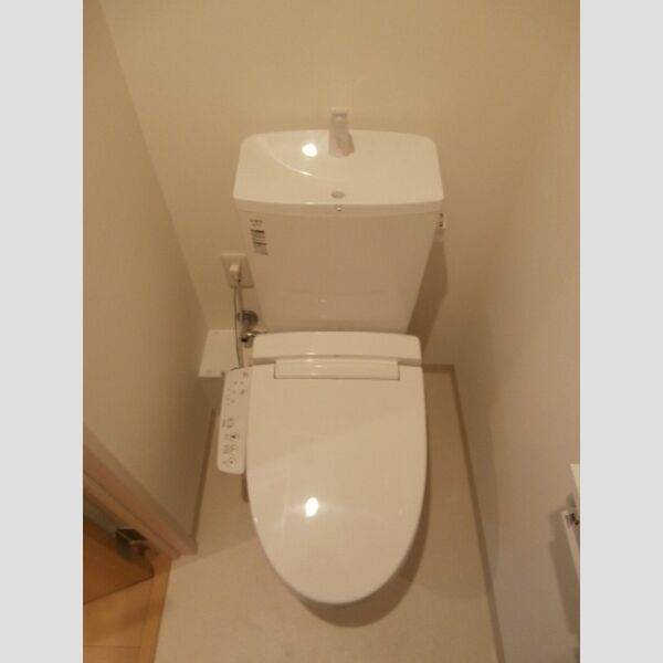 YSC横浜ビル 温水洗浄便座