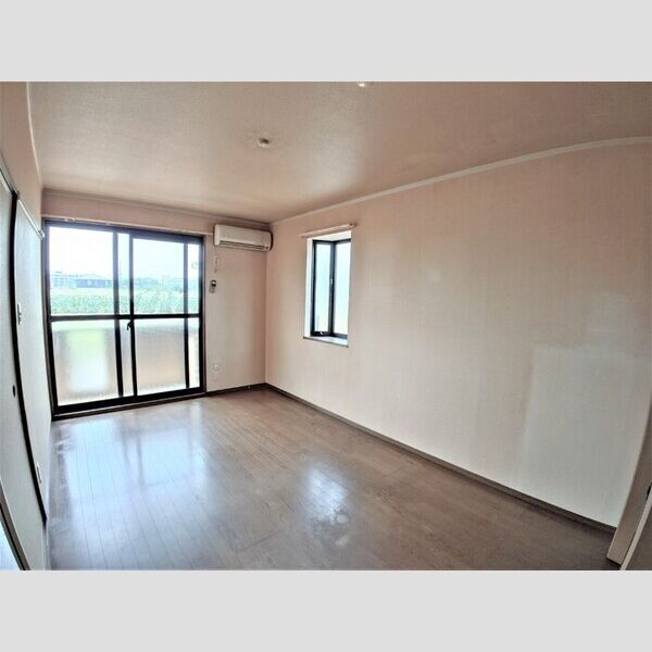 ストークコートN105号室 洋室7.5帖