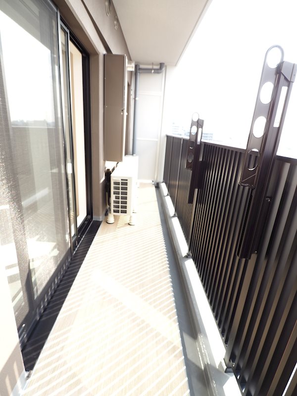 ＯＮＥ ＲＯＯＦ ＲＥＳＩＤＥＮＣＥ ＡＳＡＫＵＳＡＢＡＳＨＩ11階 バルコニー