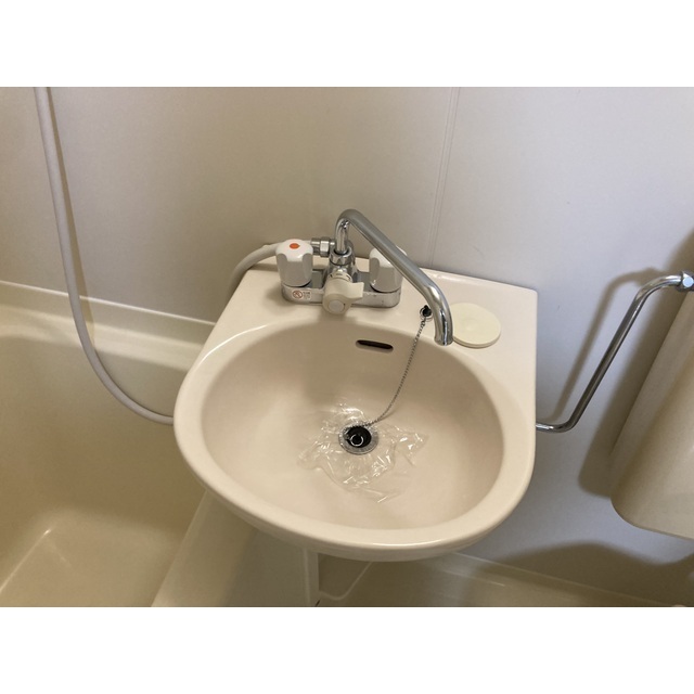 第100オーナーズビル301号室 内観