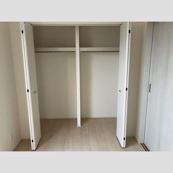 リーブルファイン柏高田2階 収納