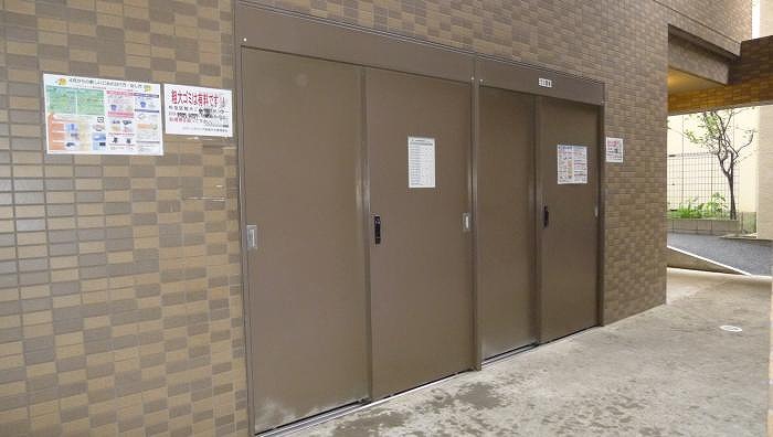 ステージグランデ新高円寺6階 専用ゴミ置場