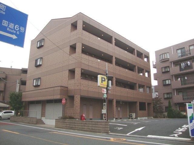 葉山レジデンス 外観写真（昼）