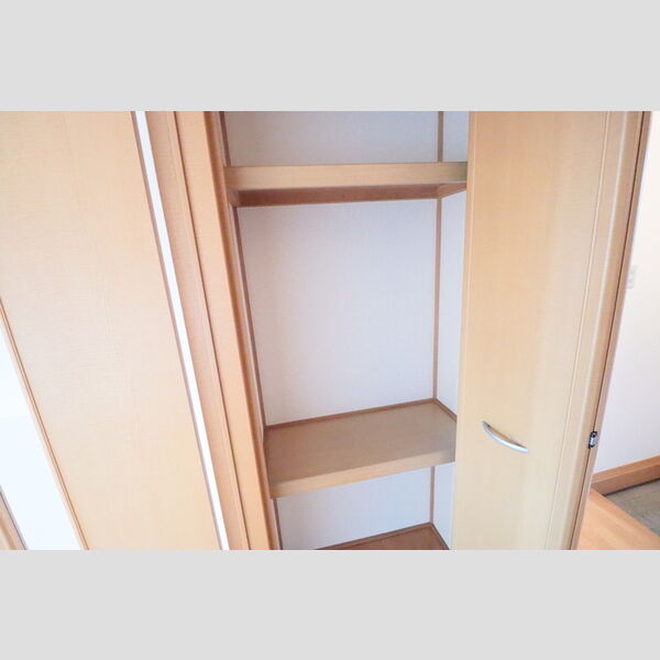 タウンコート　A 物入