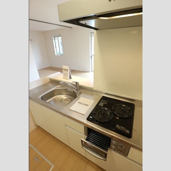 コンフォール ガスコンロ2口　グリルも付いてます